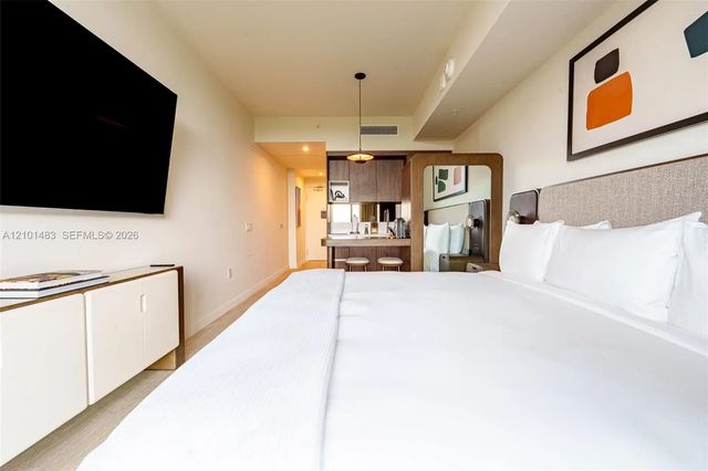2 of 18 - 1611 Sw 2nd Avenue #613, Miami, FL