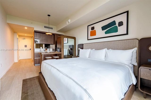 4 of 18 - 1611 Sw 2nd Avenue #613, Miami, FL