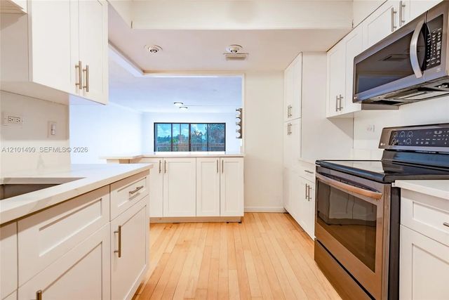 2 of 35 - 800 Ne 195th Street #408, Miami, FL