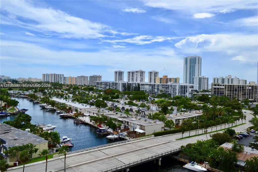 2500 Parkview Drive #1208, Hallandale Beach