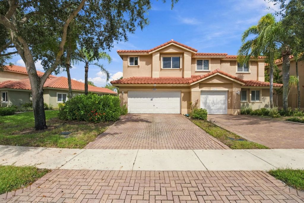 5643 Nw 125th Avenue, Coral Springs