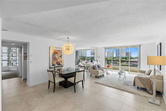 2 of 24 - 19101 Ne 36th Court #808, Aventura, FL