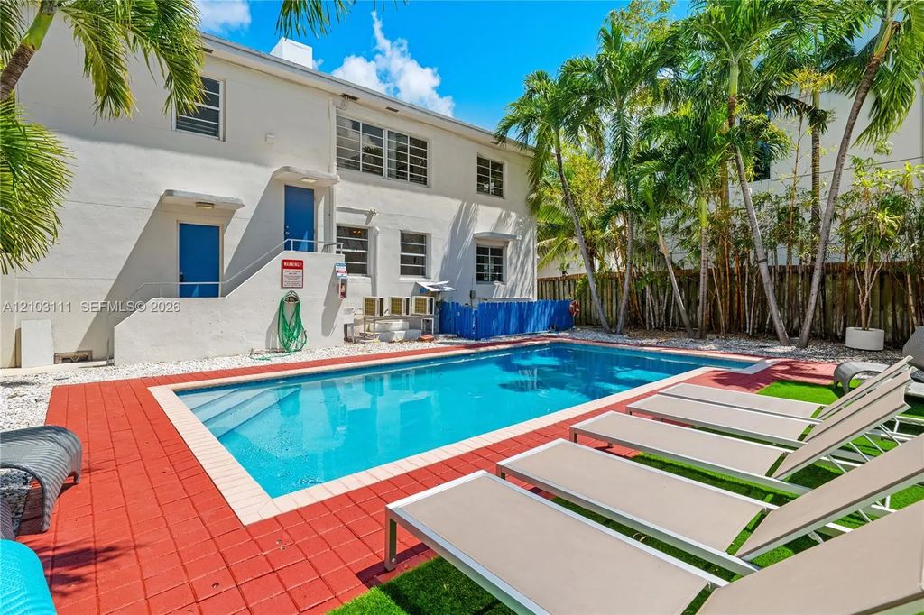 1032 Michigan Avenue #c, Miami Beach