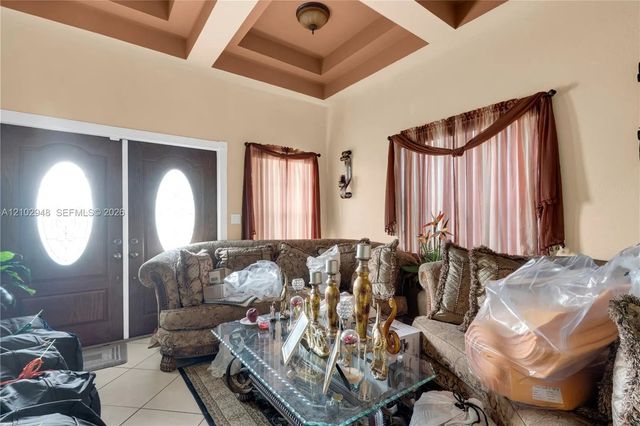 5 of 40 - 11525 Sw 49th Terrace, Miami, FL