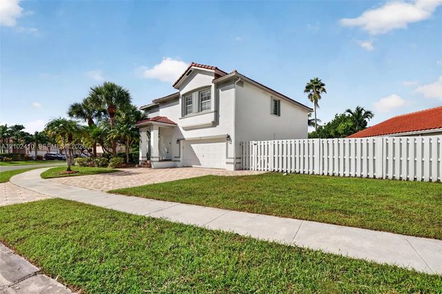 4 of 59 - 83 Gables Boulevard, Weston, FL