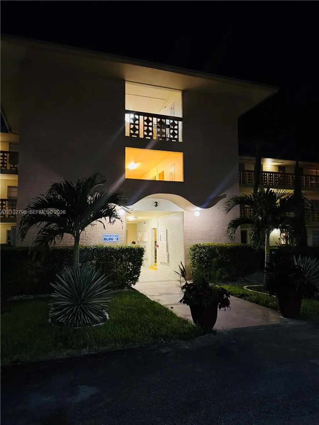 17050 Ne 14th Avenue #209, Miami