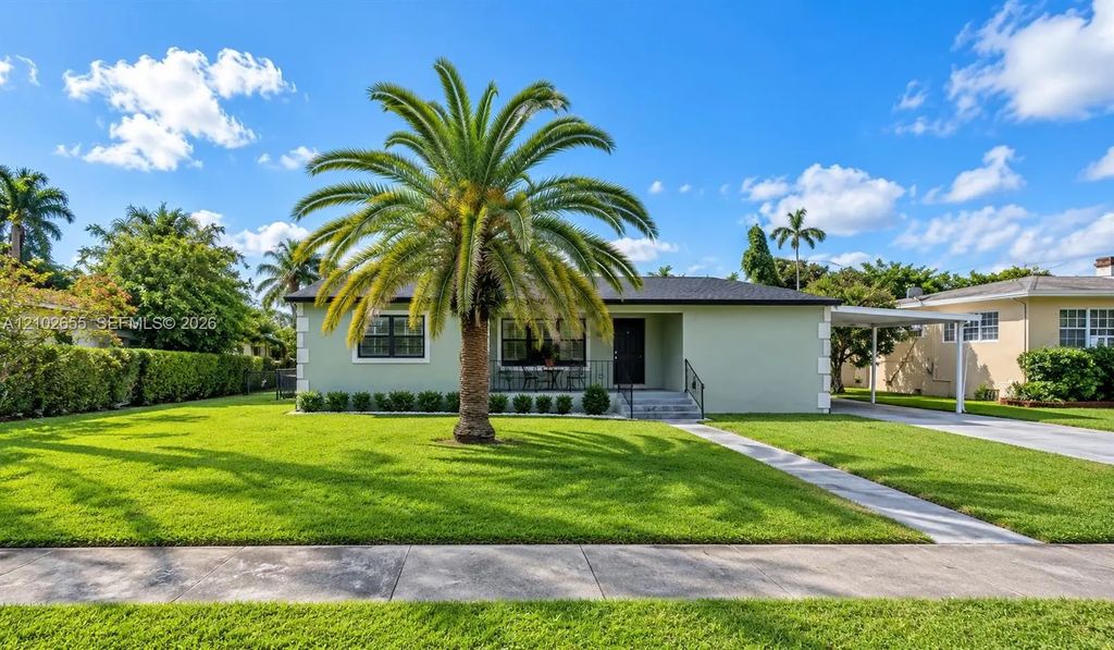 960 Nw 89th Street, Miami