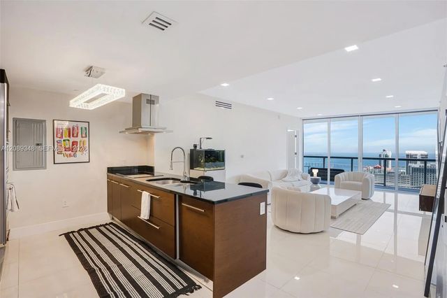 3 of 36 - 495 Brickell Avenue #5005, Miami, FL