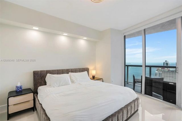 5 of 36 - 495 Brickell Avenue #5005, Miami, FL