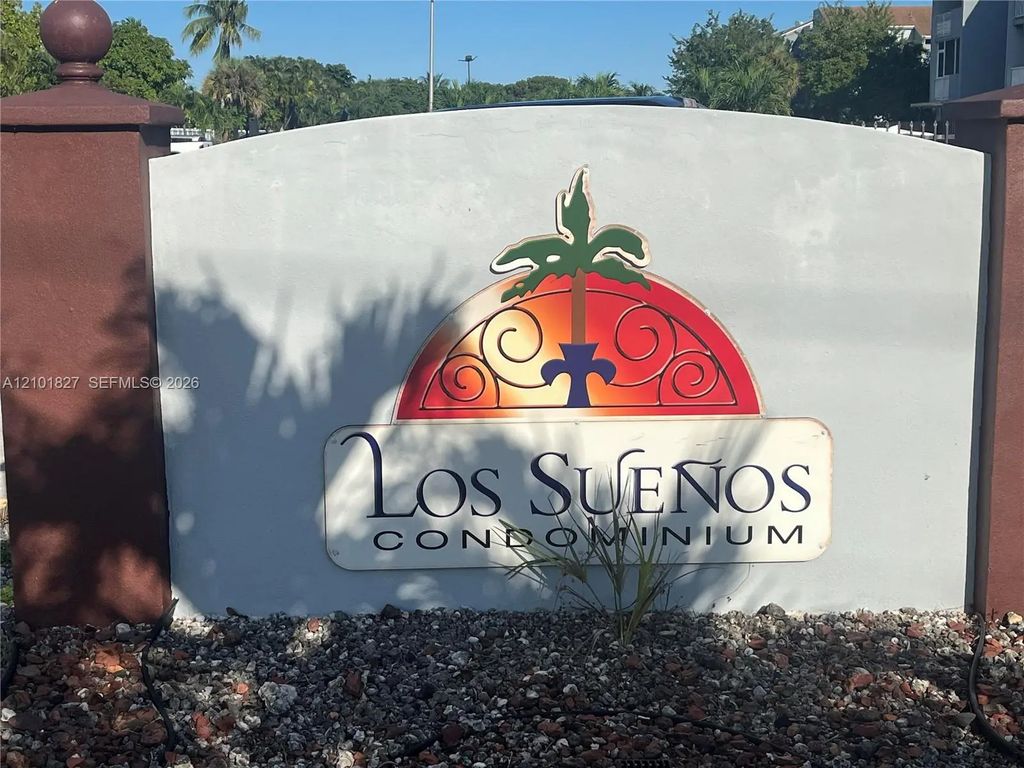 1755 W 60th Street #d306, Hialeah