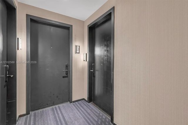 4 of 34 - 398 Ne 5th Street #1711, Miami, FL