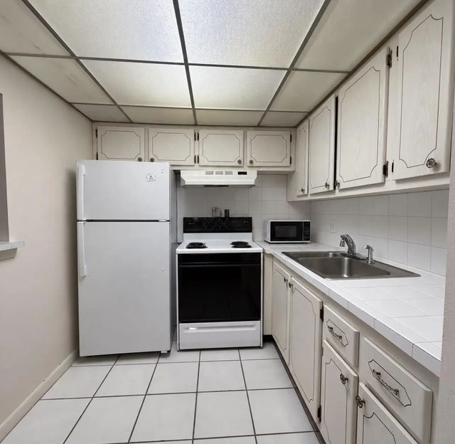 5 of 9 - 228 Northampton L #228, West Palm Beach, FL