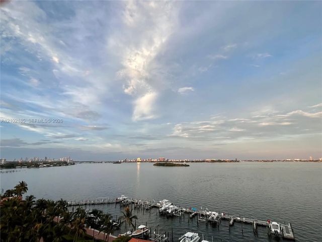 4000 Ne Towerside Terrace #1101, Miami