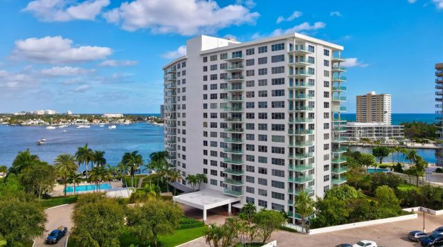 2 of 32 - 875 E Camino Real #4d, Boca Raton, FL