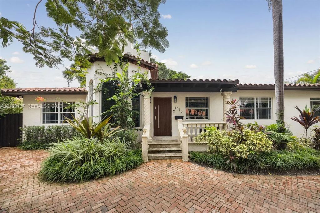 1015 Sw 44th Avenue, Miami