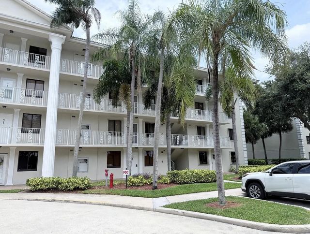 2 of 16 - 6025 Balboa Circle #306, Boca Raton, FL