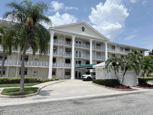3 of 16 - 6025 Balboa Circle #306, Boca Raton, FL