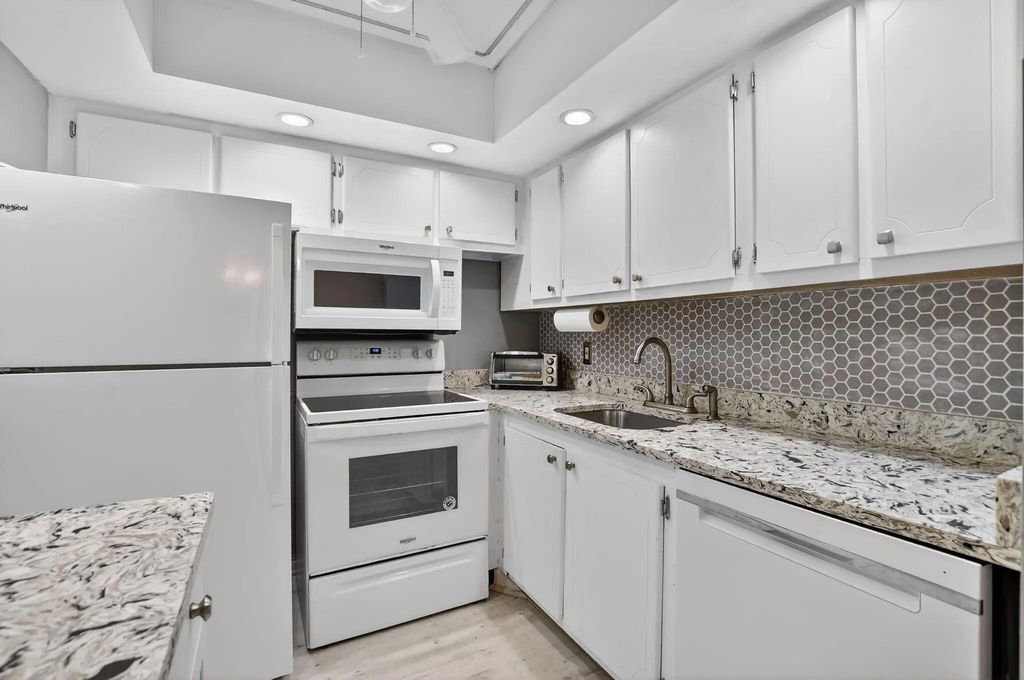 4038 Durham B, Deerfield Beach