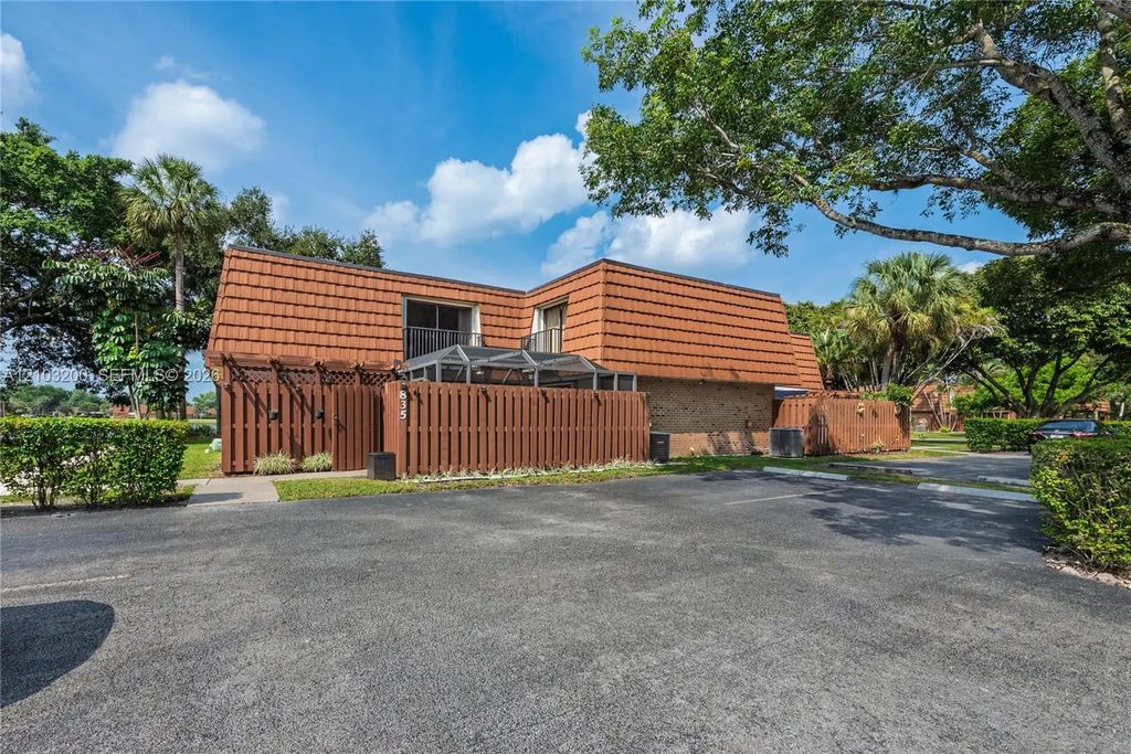835 Sw 118th Terrace #835, Davie
