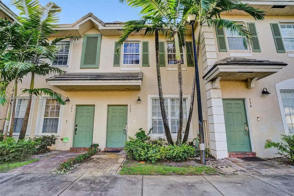 757 Nw 42nd Avenue #1, Plantation