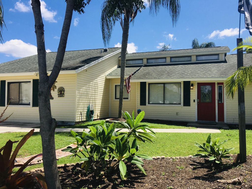 2385 Sw Mountwell Street, Port St. Lucie