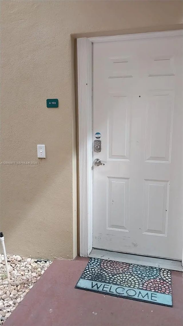 2 of 35 - 1640 Presidential Way #103, West Palm Beach, FL