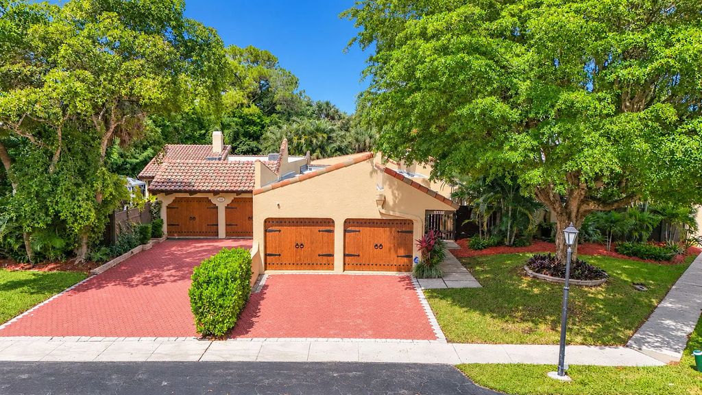 5987 Patio Drive, Boca Raton