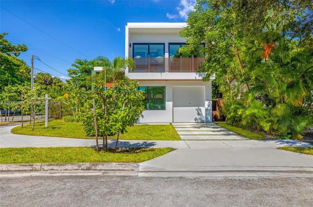 5 of 45 - 569 Nw 44th Street, Miami, FL