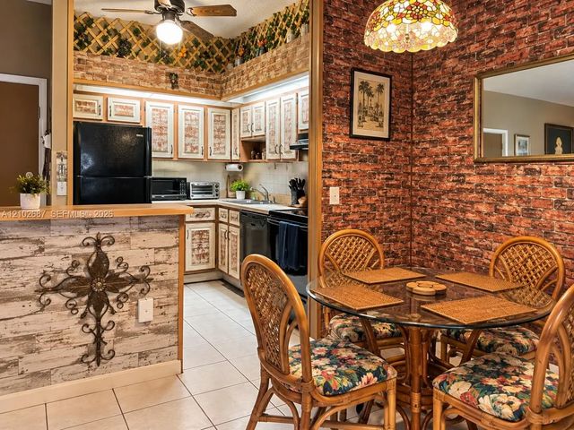 3 of 13 - 9850 S Belfort Circle #212-3, Tamarac, FL