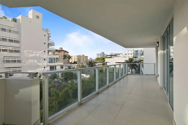 3 of 45 - 1150 101st Street #402, Bay Harbor Islands, FL