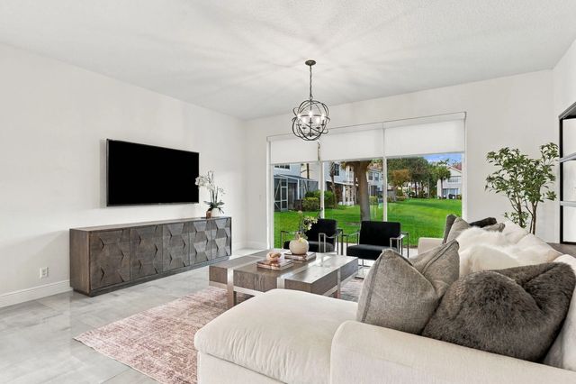 3 of 25 - 1086 Woodfield Road, Greenacres, FL