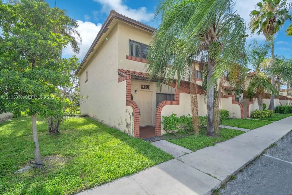 4761 N Pine Island Road #4761, Sunrise