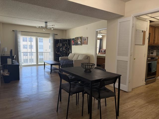 4154 Inverrary Drive #303, Lauderhill