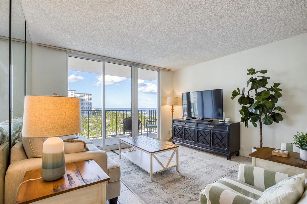 101 Briny Avenue #809, Pompano Beach