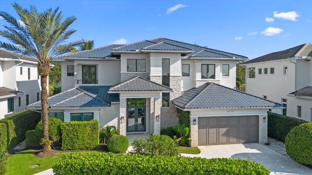3173 Blue Cypress Lane, Wellington