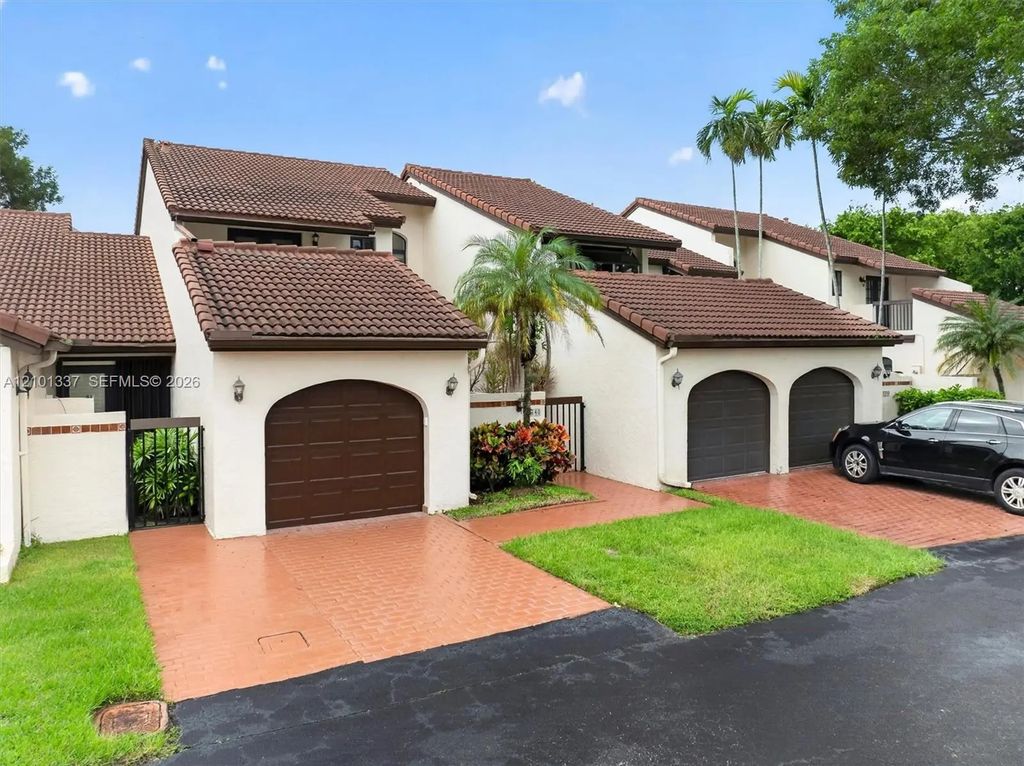 9340 Nw 48th Doral Terrace, Doral