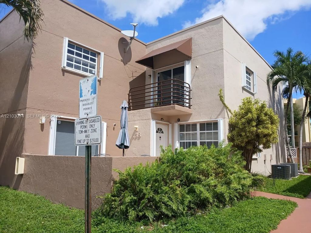 1925 Sw 118th Court #138, Miami