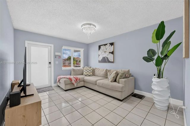 4 of 16 - 6528 W 22nd Lane, Hialeah, FL