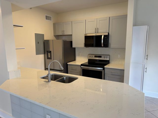2 of 24 - 1000 Scotia Drive #102, Hypoluxo, FL