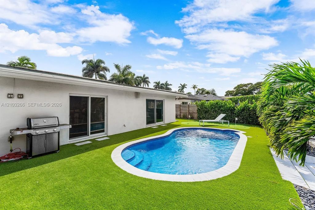 2813 Ne 29th Street, Fort Lauderdale