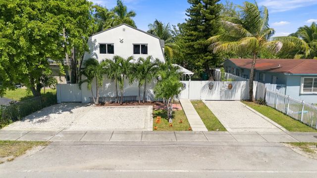 2 of 39 - 2805 Nw 11th Street, Miami, FL