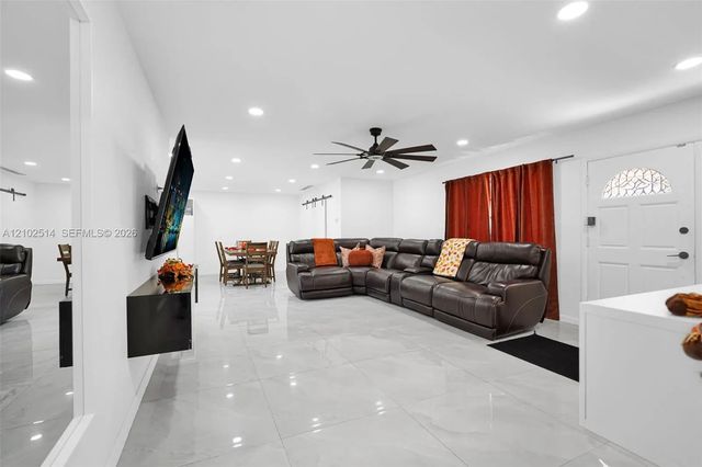 5 of 49 - 1721 Nw 191st Street, Miami Gardens, FL