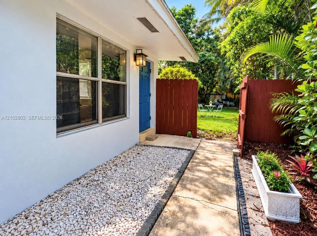 920 Ne 40th Street #3, Oakland Park
