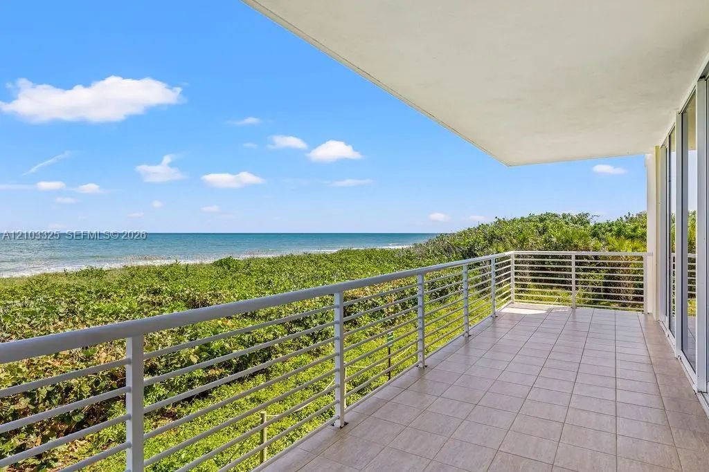 4802 N.highway A1a #2g, Hutchinson Island