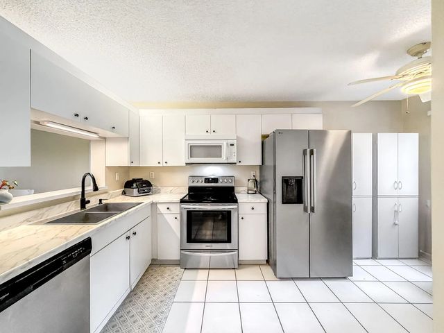 5 of 41 - 400 Nw 67th Street #g107, Boca Raton, FL