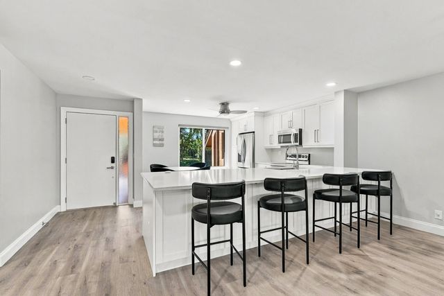 4 of 15 - 11172 Green Lake Drive #203, Boynton Beach, FL
