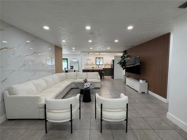 2 of 28 - 14643 Sw 104th Avenue, Miami, FL