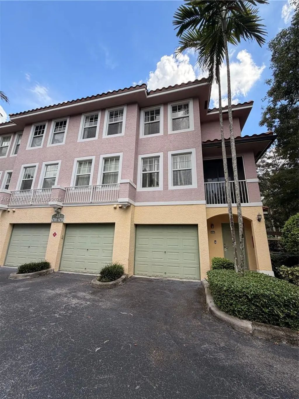 6708 W Sample Road #6708, Coral Springs