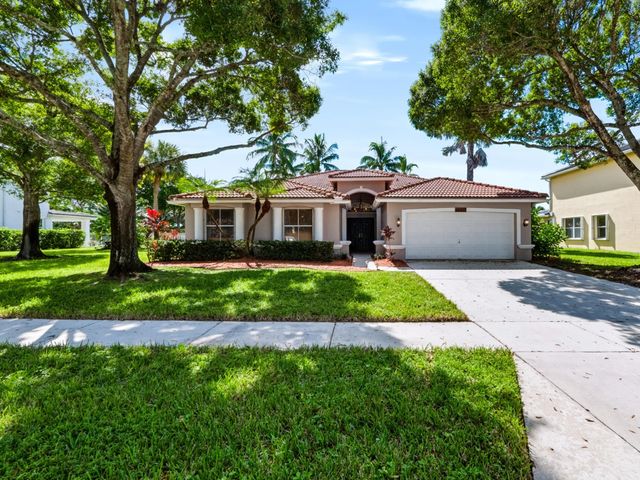 3 of 43 - 5574 Bermuda Dunes Circle, Lake Worth, FL