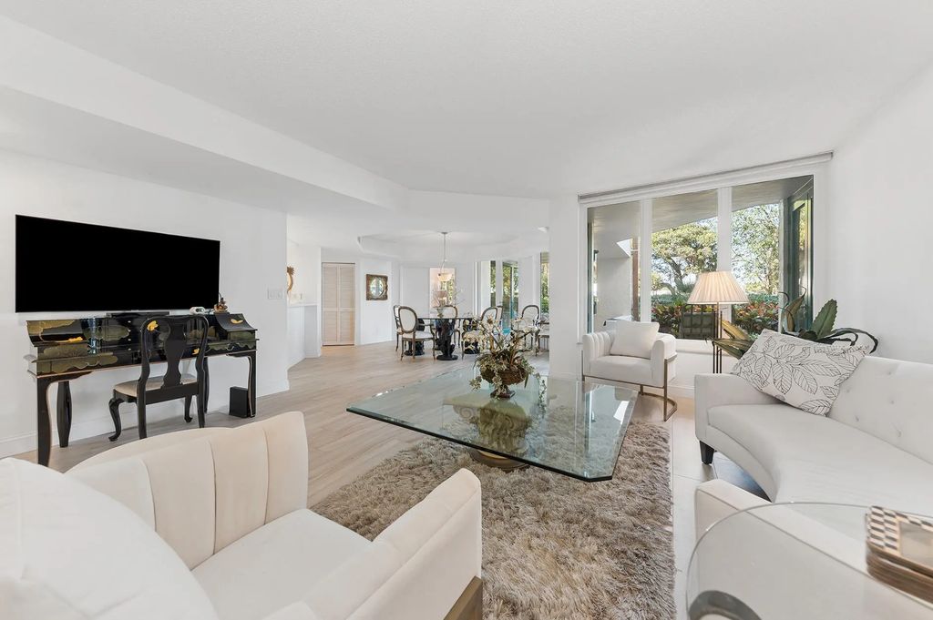 100 Se 5th Avenue #102, Boca Raton